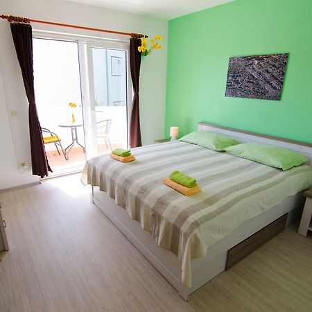 Apartman Milena Apartment พรีมอชเตน ภายนอก รูปภาพ