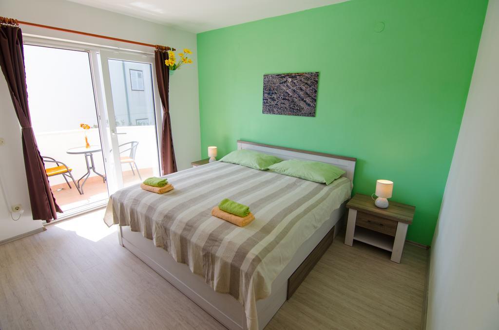 Apartman Milena Apartment พรีมอชเตน ภายนอก รูปภาพ